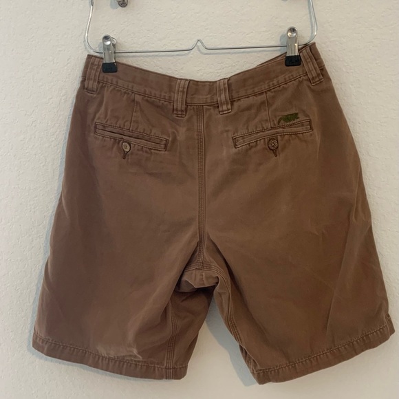 Mountain Khakis Men’s Solid 10” Short - Picture 3 of 11